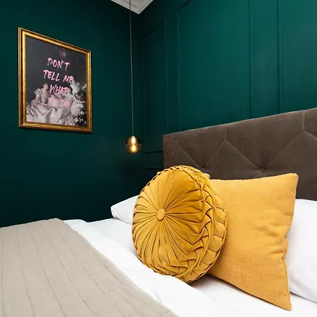 Emerald Boutique & Comfort براتسيلافا