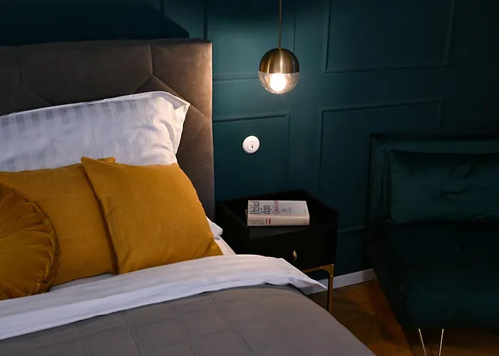 アパート Mileticova Apartment- Quiet And Cozy *