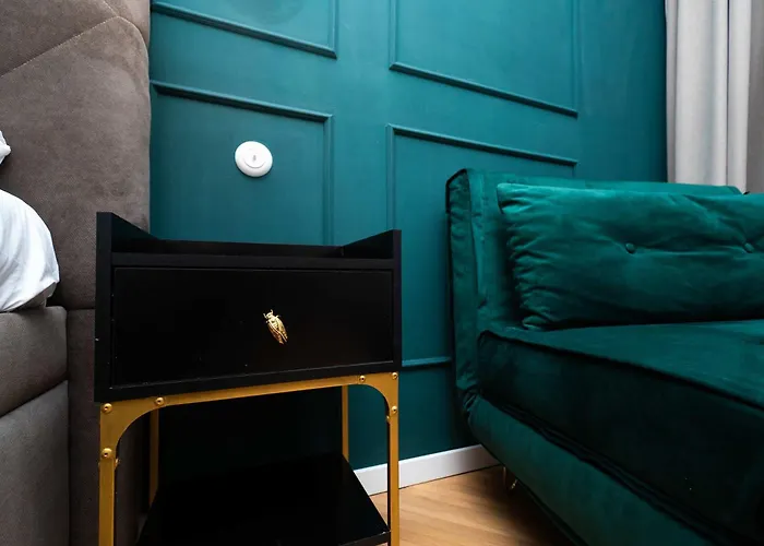 Emerald Boutique & Comfort Inn *